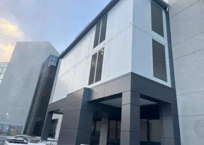 Custom-Painted Air Handlers Blend in with Hospital’s Exterior