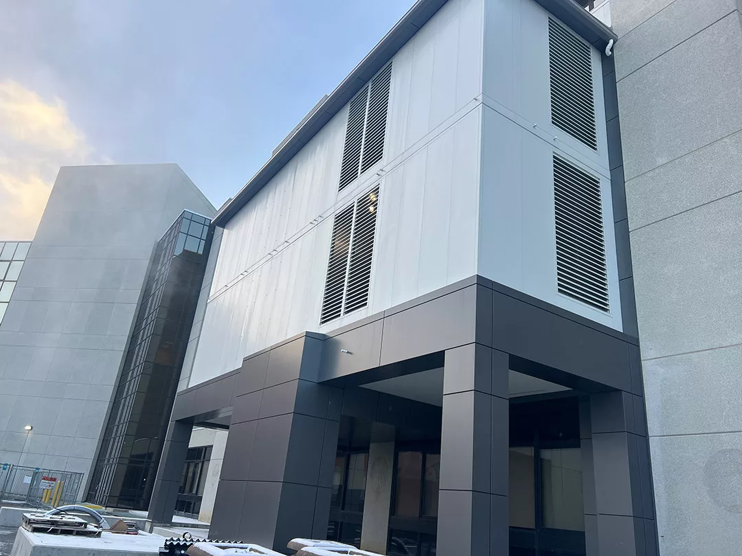 Custom-Painted Air Handlers Blend in with Hospital’s Exterior